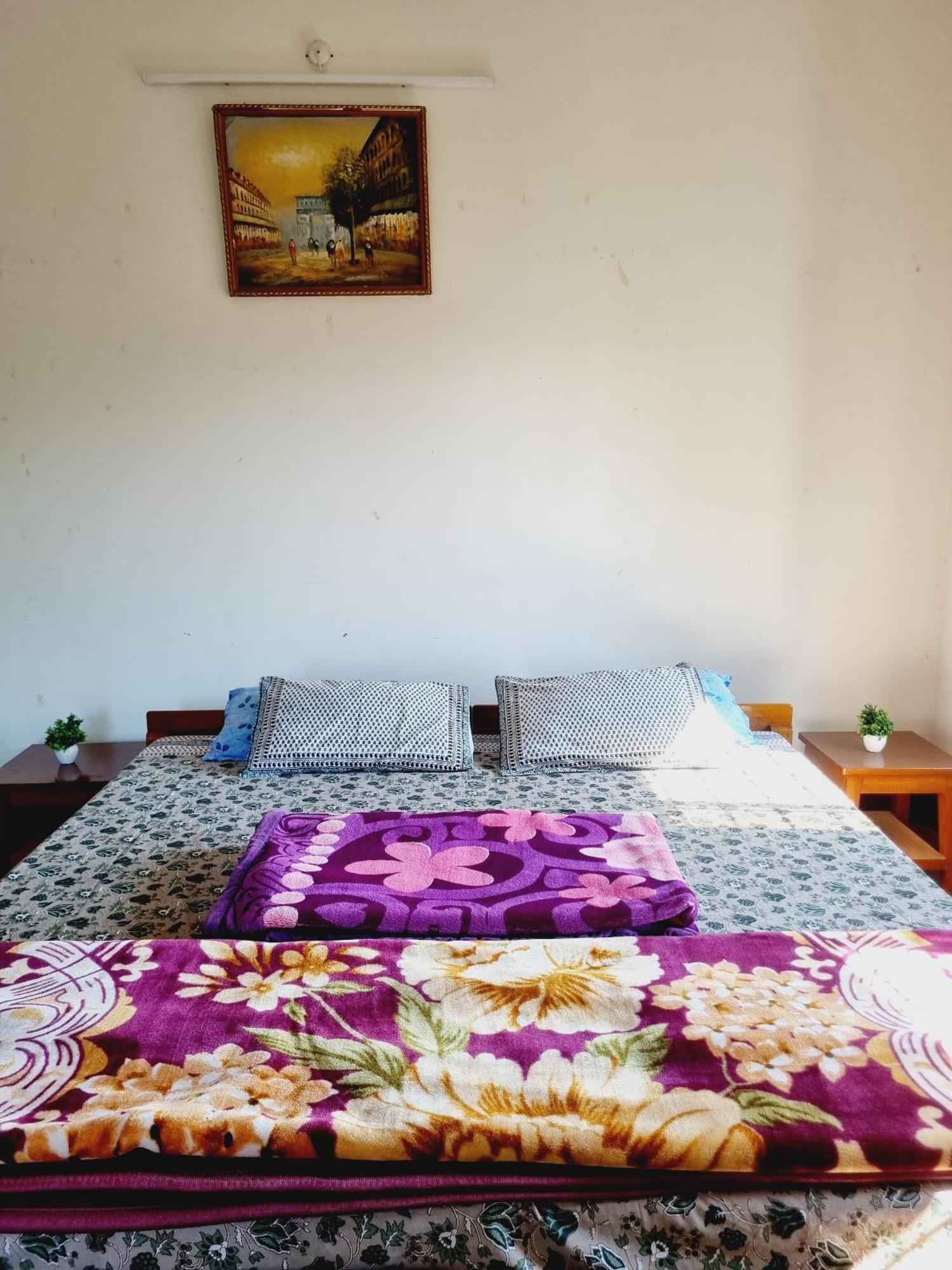 Gayatri Homestay Dibrugarh Buitenkant foto